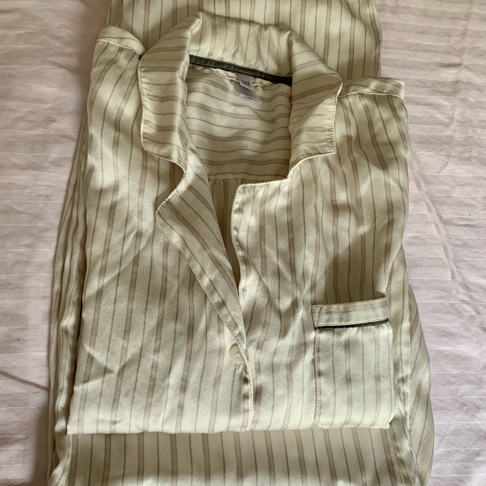 Gap pure 100% silk pajama set